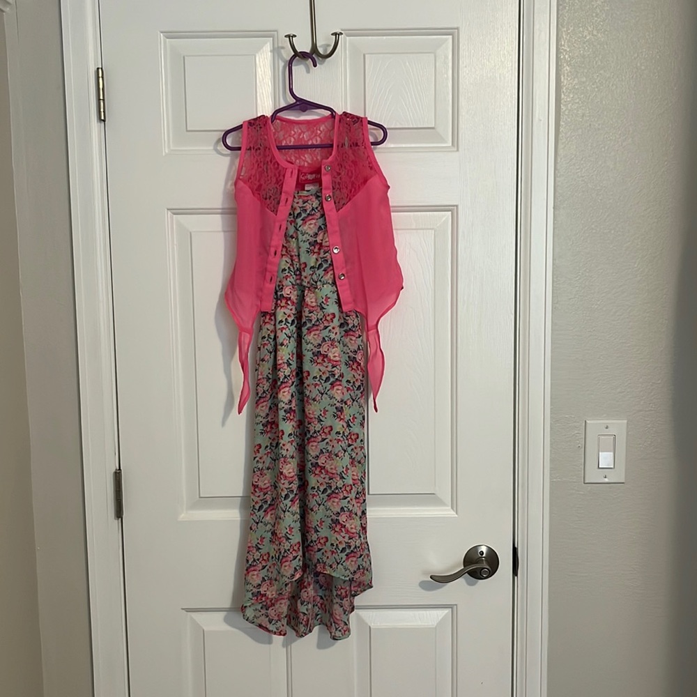 Girls size 4 high low floral dress